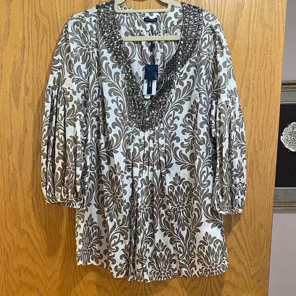Magaschoni Tops - Magaschoni Silver Embellished 3/4 Sleeve Blouse